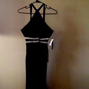 Long evening dress. Perfect for special occasions